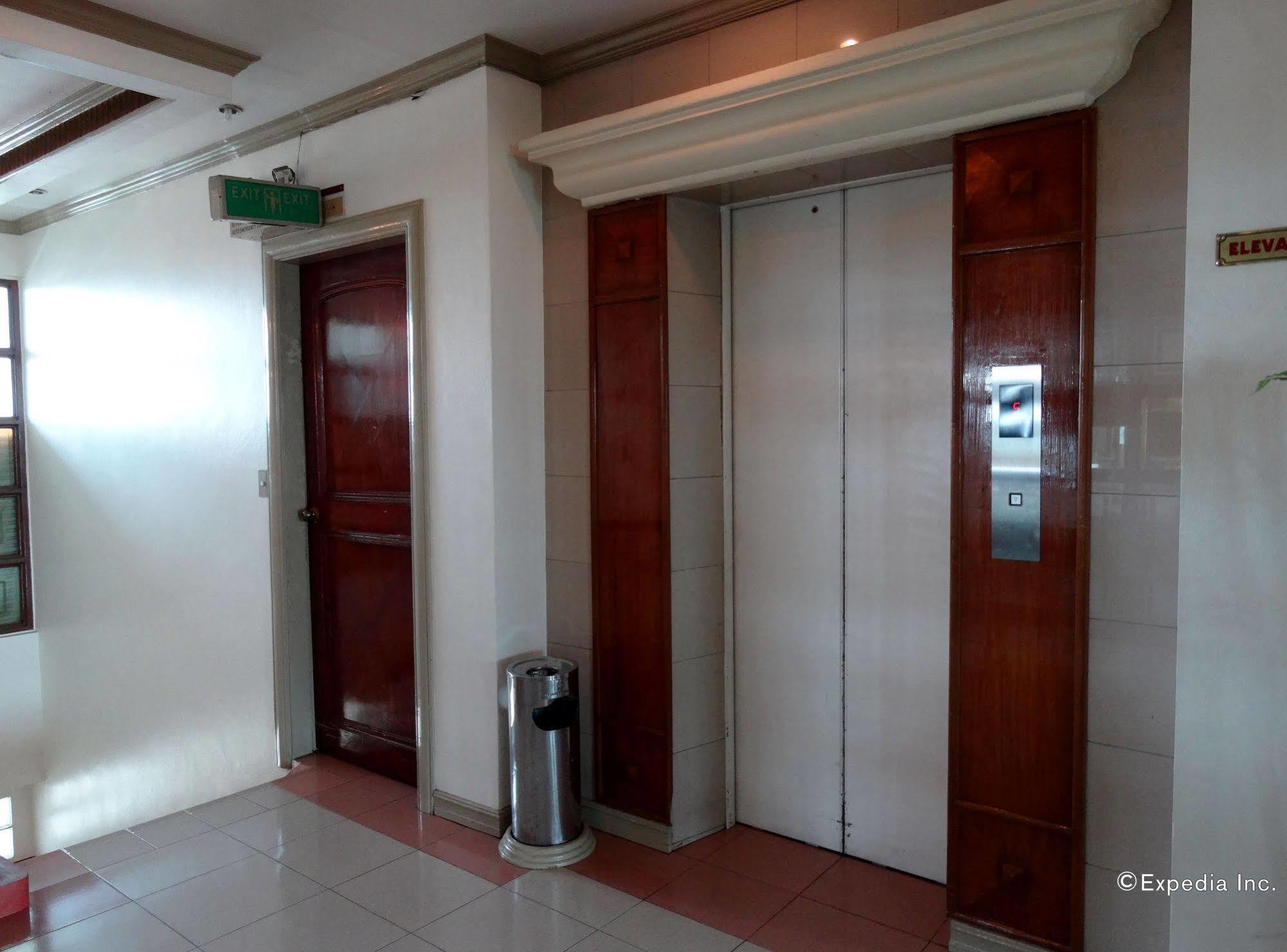 Orange Grove Hotel Davao City Εξωτερικό φωτογραφία