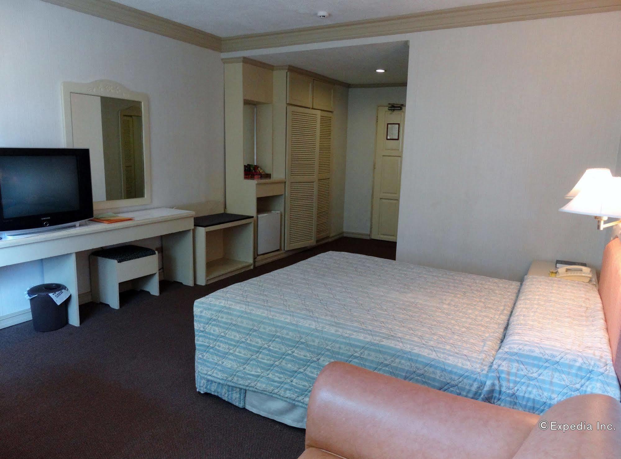 Orange Grove Hotel Davao City Εξωτερικό φωτογραφία